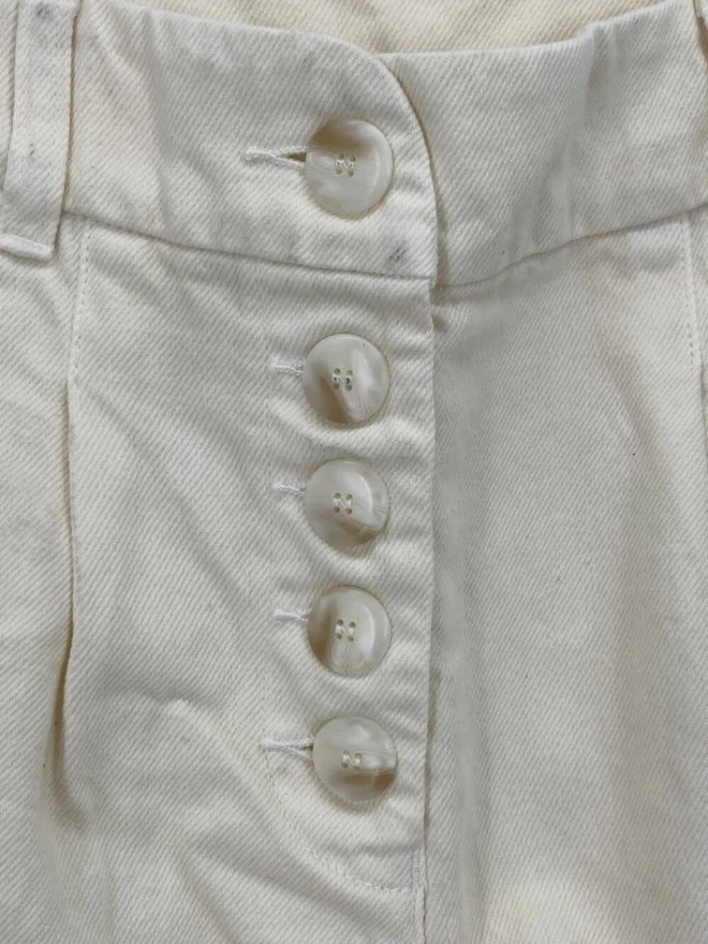 Sezane Women's Wallace Shorts Ecru Size US 6 High-Waisted Stitched Pleats Flared - Picture 13 of 14